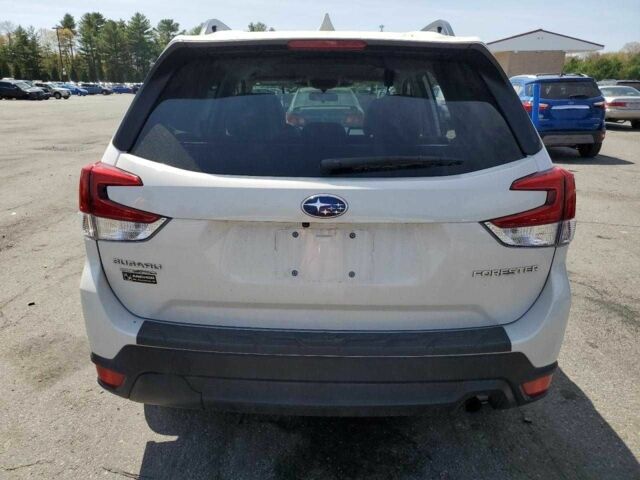 Белый Субару Форестер, объемом двигателя 2.5 л и пробегом 34 тыс. км за 13400 $, фото 3 на Automoto.ua