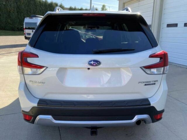 Белый Субару Форестер, объемом двигателя 2.5 л и пробегом 27 тыс. км за 6500 $, фото 3 на Automoto.ua