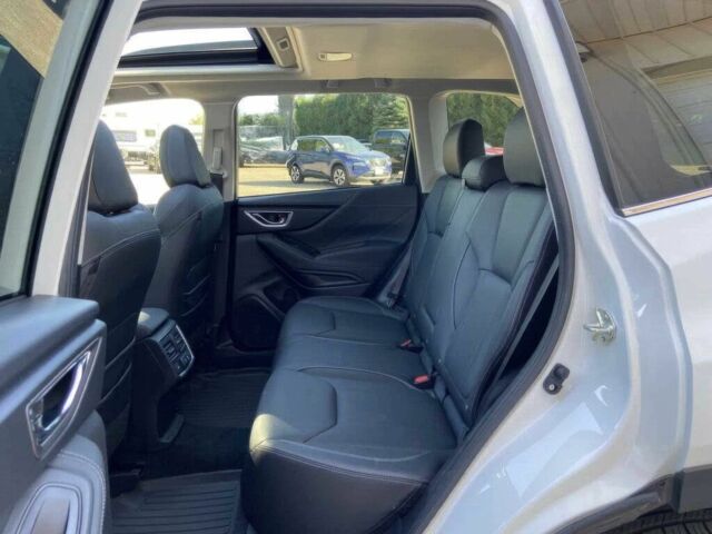 Белый Субару Форестер, объемом двигателя 2.5 л и пробегом 27 тыс. км за 6500 $, фото 9 на Automoto.ua