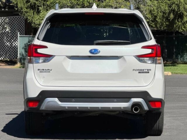 Білий Субару Forester, об'ємом двигуна 2.5 л та пробігом 30 тис. км за 19000 $, фото 4 на Automoto.ua