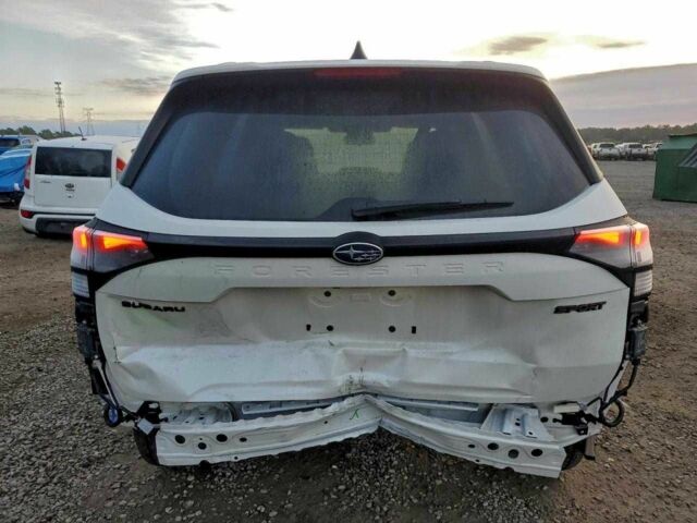 Белый Субару Форестер, объемом двигателя 2.5 л и пробегом 11 тыс. км за 9000 $, фото 2 на Automoto.ua