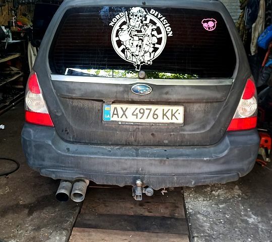 Білий Субару Forester, об'ємом двигуна 2 л та пробігом 250 тис. км за 4000 $, фото 4 на Automoto.ua
