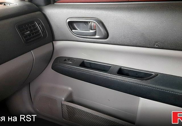 Белый Субару Форестер, объемом двигателя 2 л и пробегом 214 тыс. км за 5250 $, фото 7 на Automoto.ua