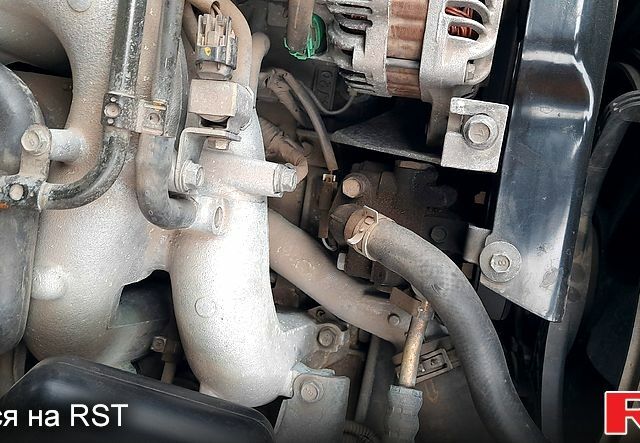 Белый Субару Форестер, объемом двигателя 2 л и пробегом 214 тыс. км за 5250 $, фото 12 на Automoto.ua