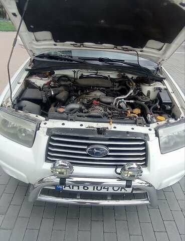 Білий Субару Forester, об'ємом двигуна 0 л та пробігом 206 тис. км за 6000 $, фото 26 на Automoto.ua