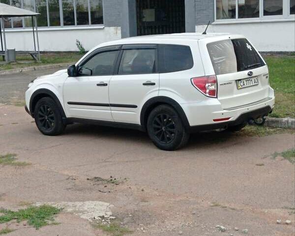 Білий Субару Forester, об'ємом двигуна 2 л та пробігом 310 тис. км за 6500 $, фото 15 на Automoto.ua