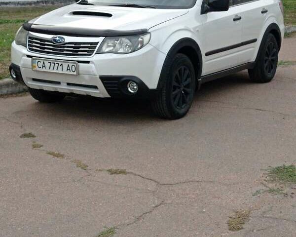 Білий Субару Forester, об'ємом двигуна 2 л та пробігом 310 тис. км за 6500 $, фото 19 на Automoto.ua