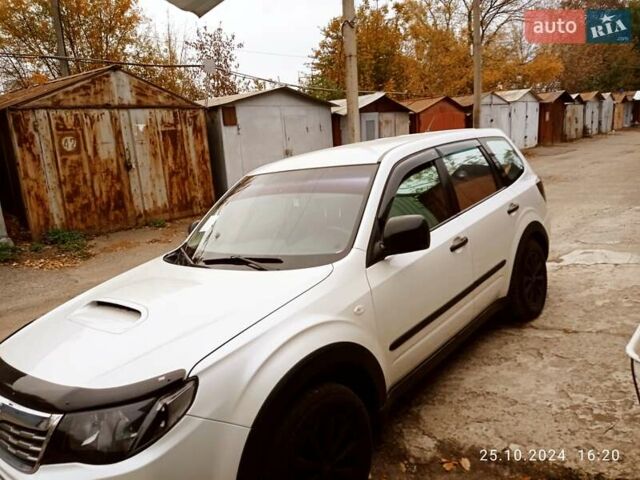 Білий Субару Forester, об'ємом двигуна 2 л та пробігом 310 тис. км за 6500 $, фото 10 на Automoto.ua