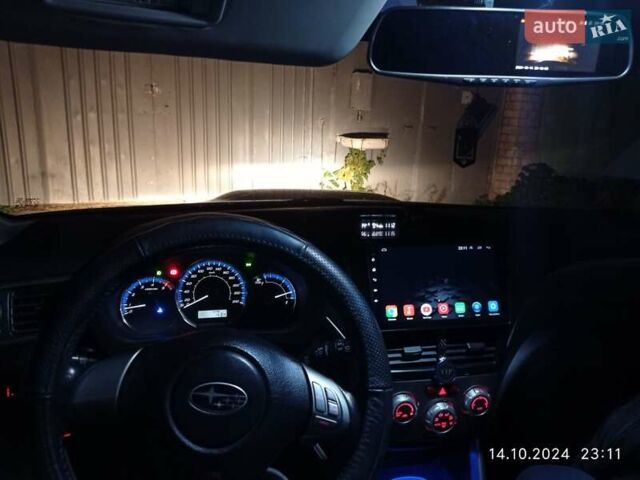 Білий Субару Forester, об'ємом двигуна 2 л та пробігом 310 тис. км за 6500 $, фото 2 на Automoto.ua