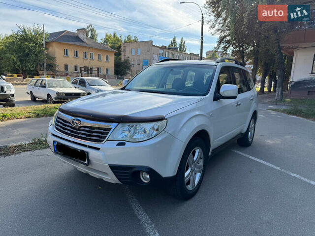 Субару Forester 2010 у Чернігові на Automoto.ua Білий Субару Forester, об'ємом двигуна 2.46 л та пробігом 210 тис. км за 9000 $, фото 1 на Automoto.ua