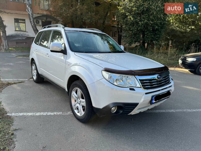 Субару Forester 2010 у Чернігові на Automoto.ua Білий Субару Forester, об'ємом двигуна 2.46 л та пробігом 210 тис. км за 9000 $, фото 7 на Automoto.ua