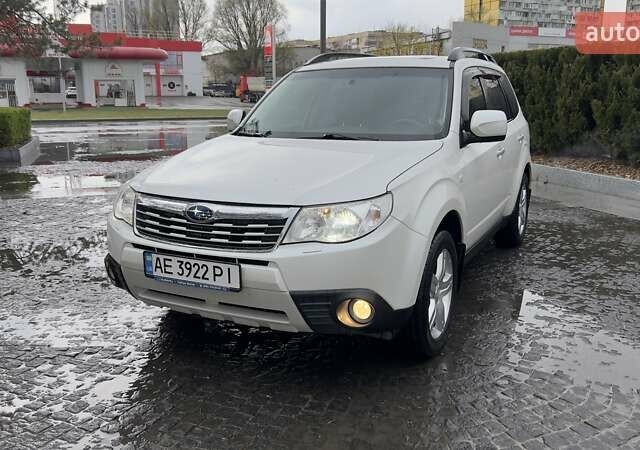 Білий Субару Forester, об'ємом двигуна 2 л та пробігом 134 тис. км за 10500 $, фото 20 на Automoto.ua