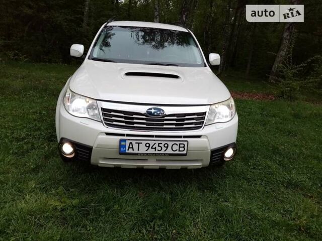 Білий Субару Forester, об'ємом двигуна 2 л та пробігом 235 тис. км за 8300 $, фото 16 на Automoto.ua