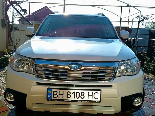 Білий Субару Forester, об'ємом двигуна 2 л та пробігом 170 тис. км за 9800 $, фото 2 на Automoto.ua