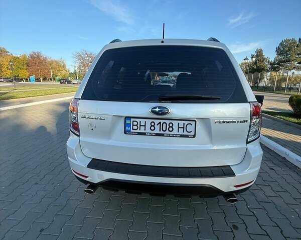 Білий Субару Forester, об'ємом двигуна 1.99 л та пробігом 171 тис. км за 8900 $, фото 7 на Automoto.ua
