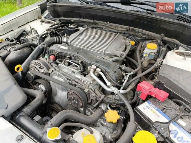 Белый Субару Форестер, объемом двигателя 2 л и пробегом 230 тыс. км за 10000 $, фото 15 на Automoto.ua