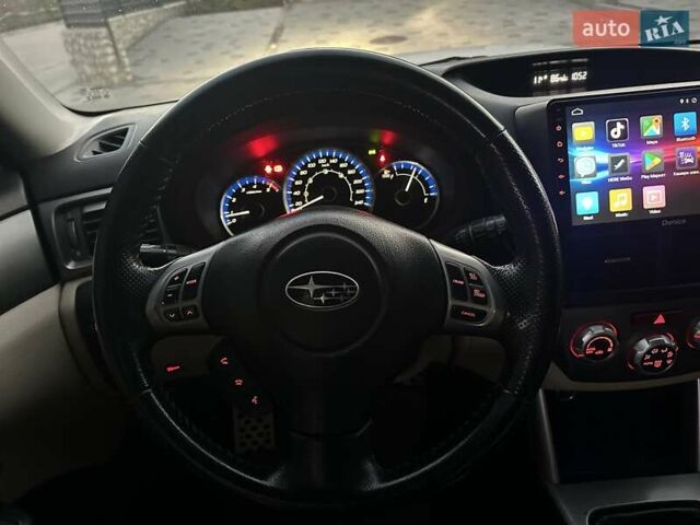 Белый Субару Форестер, объемом двигателя 2 л и пробегом 257 тыс. км за 8900 $, фото 29 на Automoto.ua