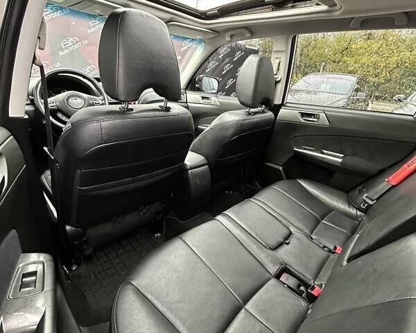 Білий Субару Forester, об'ємом двигуна 1.99 л та пробігом 139 тис. км за 9950 $, фото 23 на Automoto.ua
