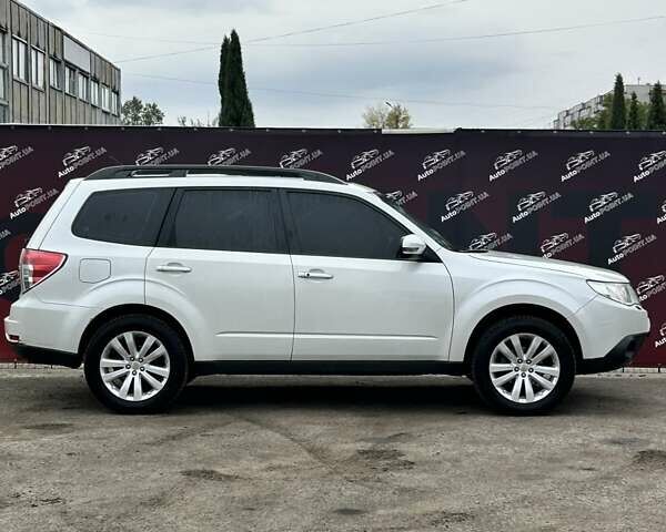 Білий Субару Forester, об'ємом двигуна 1.99 л та пробігом 139 тис. км за 9950 $, фото 3 на Automoto.ua