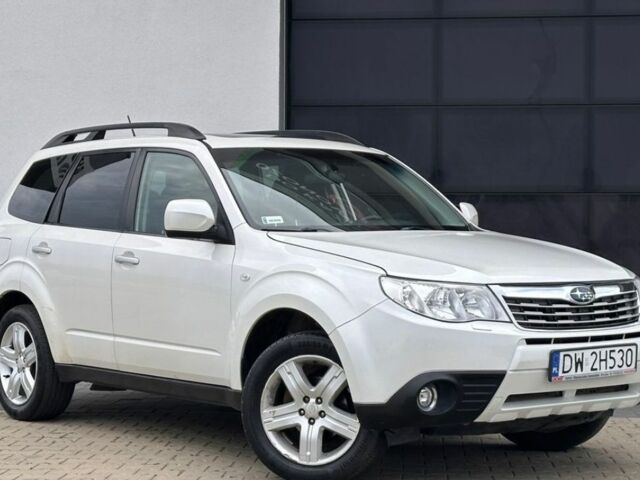 Білий Субару Forester, об'ємом двигуна 2 л та пробігом 214 тис. км за 3200 $, фото 1 на Automoto.ua