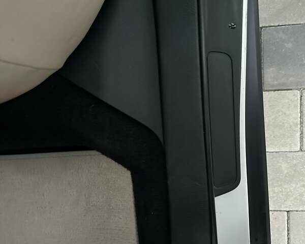 Белый Субару Форестер, объемом двигателя 2 л и пробегом 257 тыс. км за 8900 $, фото 16 на Automoto.ua