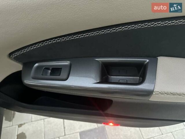 Белый Субару Форестер, объемом двигателя 2 л и пробегом 257 тыс. км за 8900 $, фото 27 на Automoto.ua