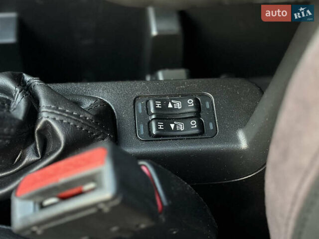 Білий Субару Forester, об'ємом двигуна 2 л та пробігом 203 тис. км за 10150 $, фото 36 на Automoto.ua