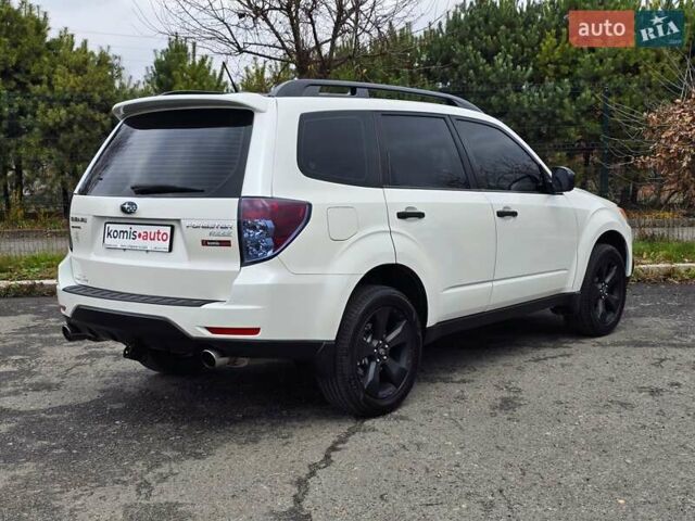 Білий Субару Forester, об'ємом двигуна 2.5 л та пробігом 232 тис. км за 9499 $, фото 7 на Automoto.ua