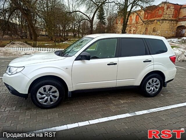 Білий Субару Forester, об'ємом двигуна 2 л та пробігом 227 тис. км за 10800 $, фото 8 на Automoto.ua