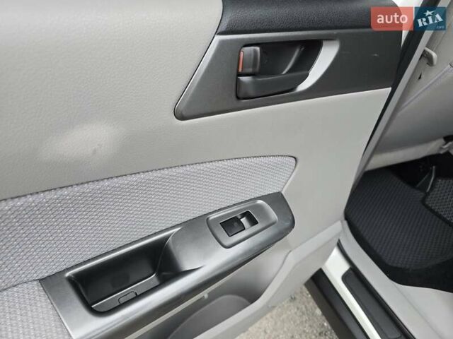 Білий Субару Forester, об'ємом двигуна 2.5 л та пробігом 232 тис. км за 9499 $, фото 38 на Automoto.ua