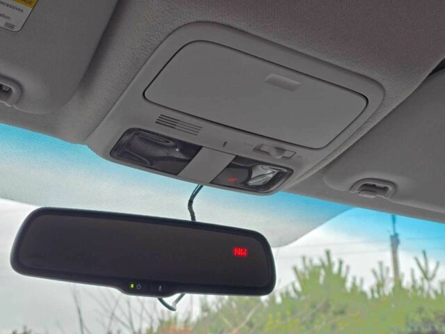 Білий Субару Forester, об'ємом двигуна 2.5 л та пробігом 232 тис. км за 9499 $, фото 13 на Automoto.ua