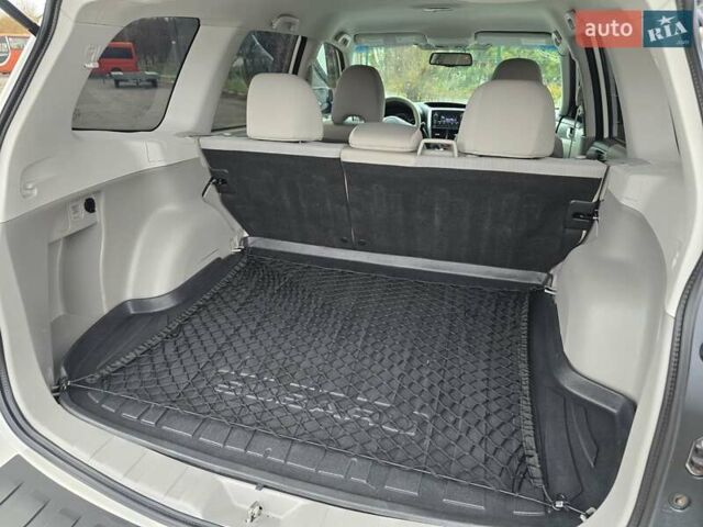 Білий Субару Forester, об'ємом двигуна 2.5 л та пробігом 232 тис. км за 9499 $, фото 55 на Automoto.ua