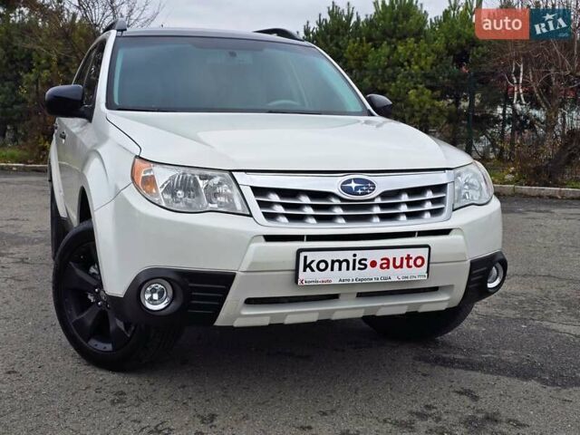 Білий Субару Forester, об'ємом двигуна 2.5 л та пробігом 232 тис. км за 9499 $, фото 10 на Automoto.ua