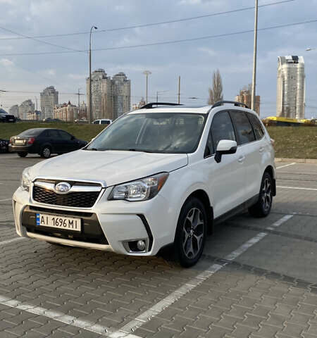 Субару Форестер 2013 в Киеве на Automoto.ua Белый Субару Форестер, объемом двигателя 2 л и пробегом 195 тыс. км за 11700 $, фото 1 на Automoto.ua