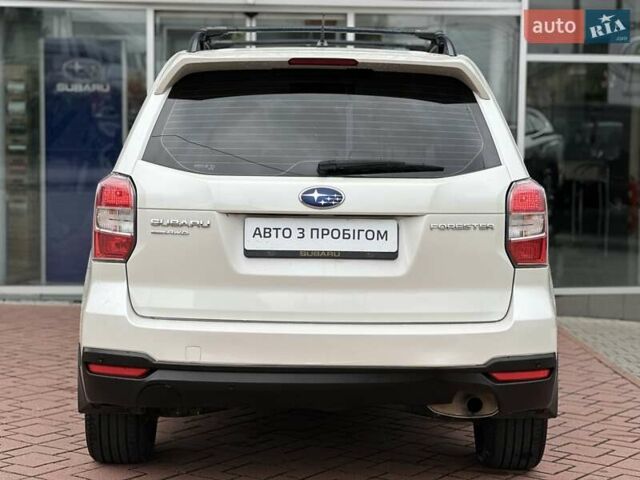 Белый Субару Форестер, объемом двигателя 1.99 л и пробегом 308 тыс. км за 9407 $, фото 6 на Automoto.ua
