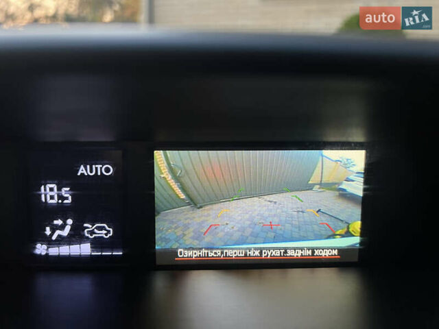 Белый Субару Форестер, объемом двигателя 2.5 л и пробегом 96 тыс. км за 20000 $, фото 8 на Automoto.ua