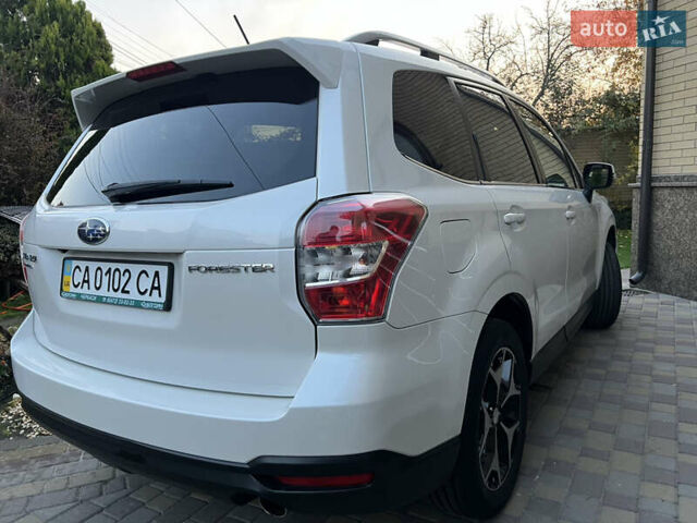 Белый Субару Форестер, объемом двигателя 2.5 л и пробегом 96 тыс. км за 20000 $, фото 2 на Automoto.ua
