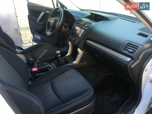 Білий Субару Forester, об'ємом двигуна 2 л та пробігом 236 тис. км за 6700 $, фото 35 на Automoto.ua