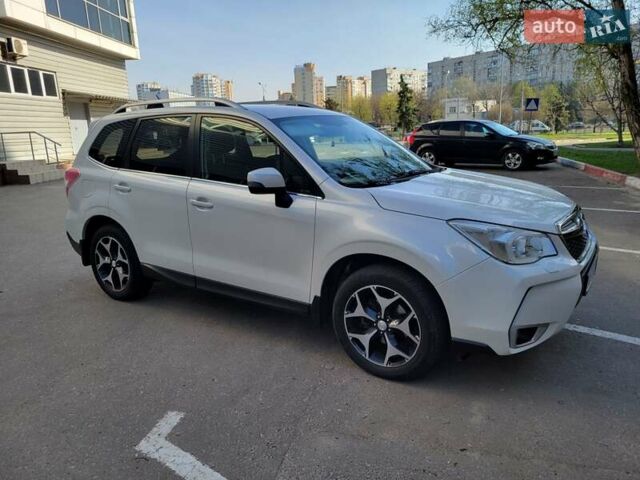 Білий Субару Forester, об'ємом двигуна 2.5 л та пробігом 90 тис. км за 16000 $, фото 1 на Automoto.ua