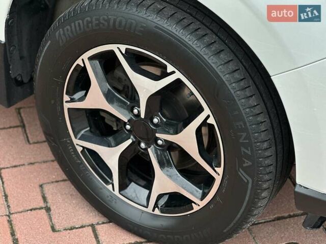 Белый Субару Форестер, объемом двигателя 1.99 л и пробегом 308 тыс. км за 9407 $, фото 19 на Automoto.ua