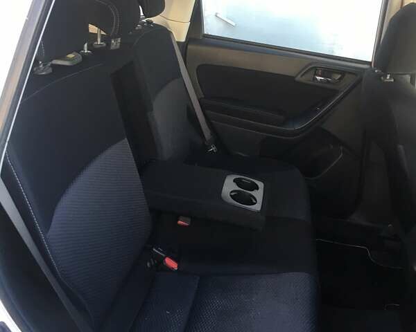 Білий Субару Forester, об'ємом двигуна 2 л та пробігом 236 тис. км за 6700 $, фото 37 на Automoto.ua