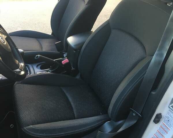 Білий Субару Forester, об'ємом двигуна 2 л та пробігом 236 тис. км за 6700 $, фото 27 на Automoto.ua