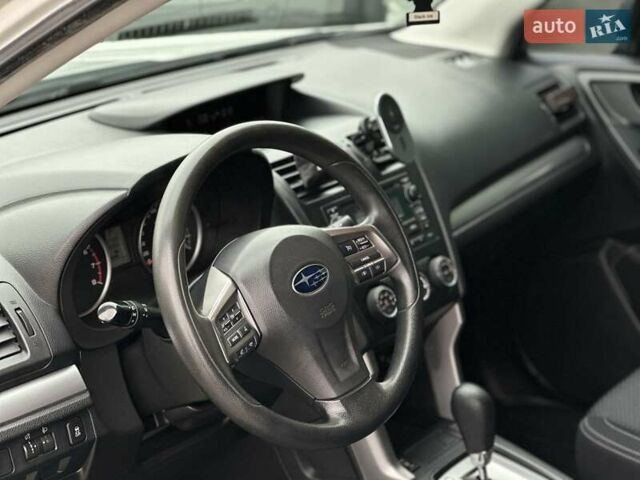 Белый Субару Форестер, объемом двигателя 1.99 л и пробегом 308 тыс. км за 9407 $, фото 8 на Automoto.ua