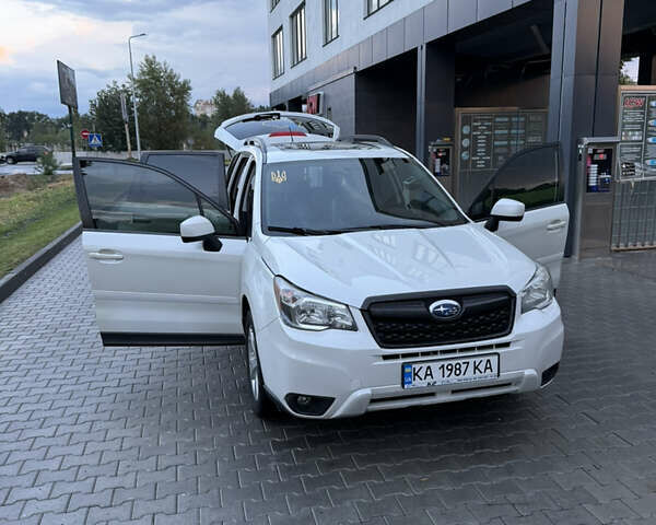 Білий Субару Forester, об'ємом двигуна 2.5 л та пробігом 199 тис. км за 11500 $, фото 24 на Automoto.ua