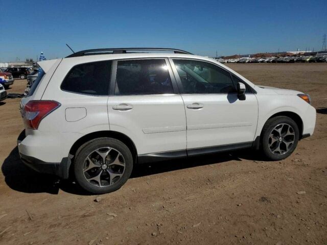 Білий Субару Forester, об'ємом двигуна 2 л та пробігом 110 тис. км за 7400 $, фото 3 на Automoto.ua