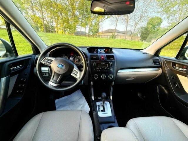 Білий Субару Forester, об'ємом двигуна 2.5 л та пробігом 145 тис. км за 4600 $, фото 9 на Automoto.ua