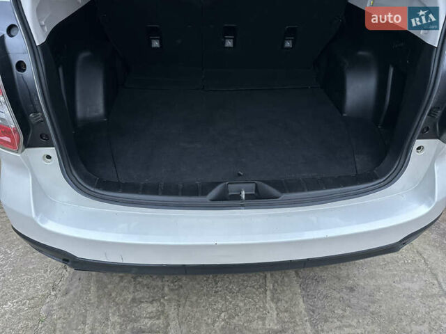 Білий Субару Forester, об'ємом двигуна 2.46 л та пробігом 146 тис. км за 13300 $, фото 22 на Automoto.ua