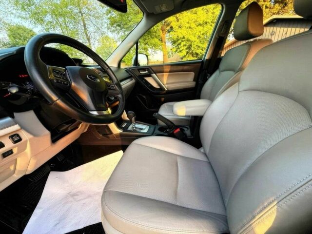 Білий Субару Forester, об'ємом двигуна 2.5 л та пробігом 145 тис. км за 4600 $, фото 6 на Automoto.ua