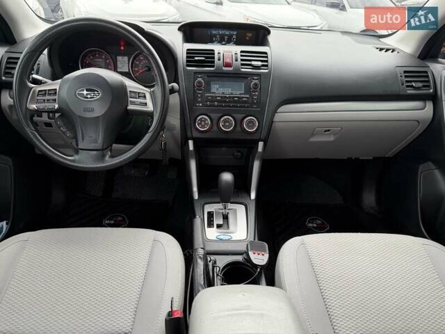 Білий Субару Forester, об'ємом двигуна 2.46 л та пробігом 187 тис. км за 13300 $, фото 20 на Automoto.ua