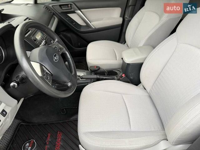 Білий Субару Forester, об'ємом двигуна 2.46 л та пробігом 187 тис. км за 13300 $, фото 13 на Automoto.ua